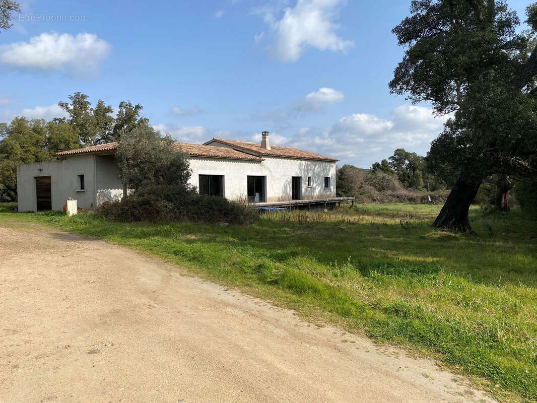 Maison à PORTO-VECCHIO