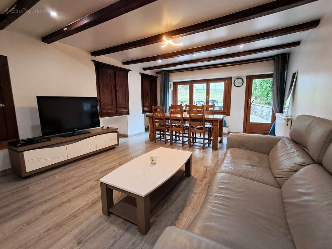 Maison à THORENS-GLIERES