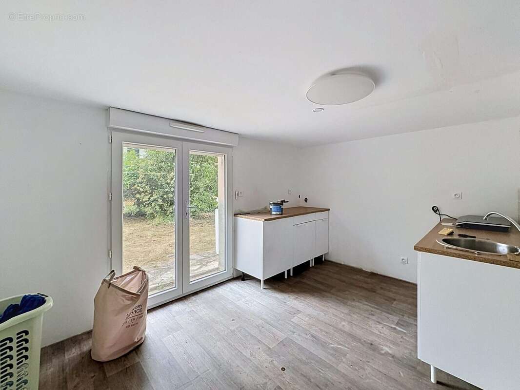 Maison 249 m² à Montauban  - photo 6
