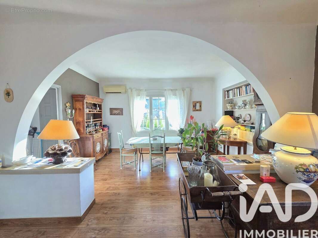 Photo 3 - Appartement à NIMES