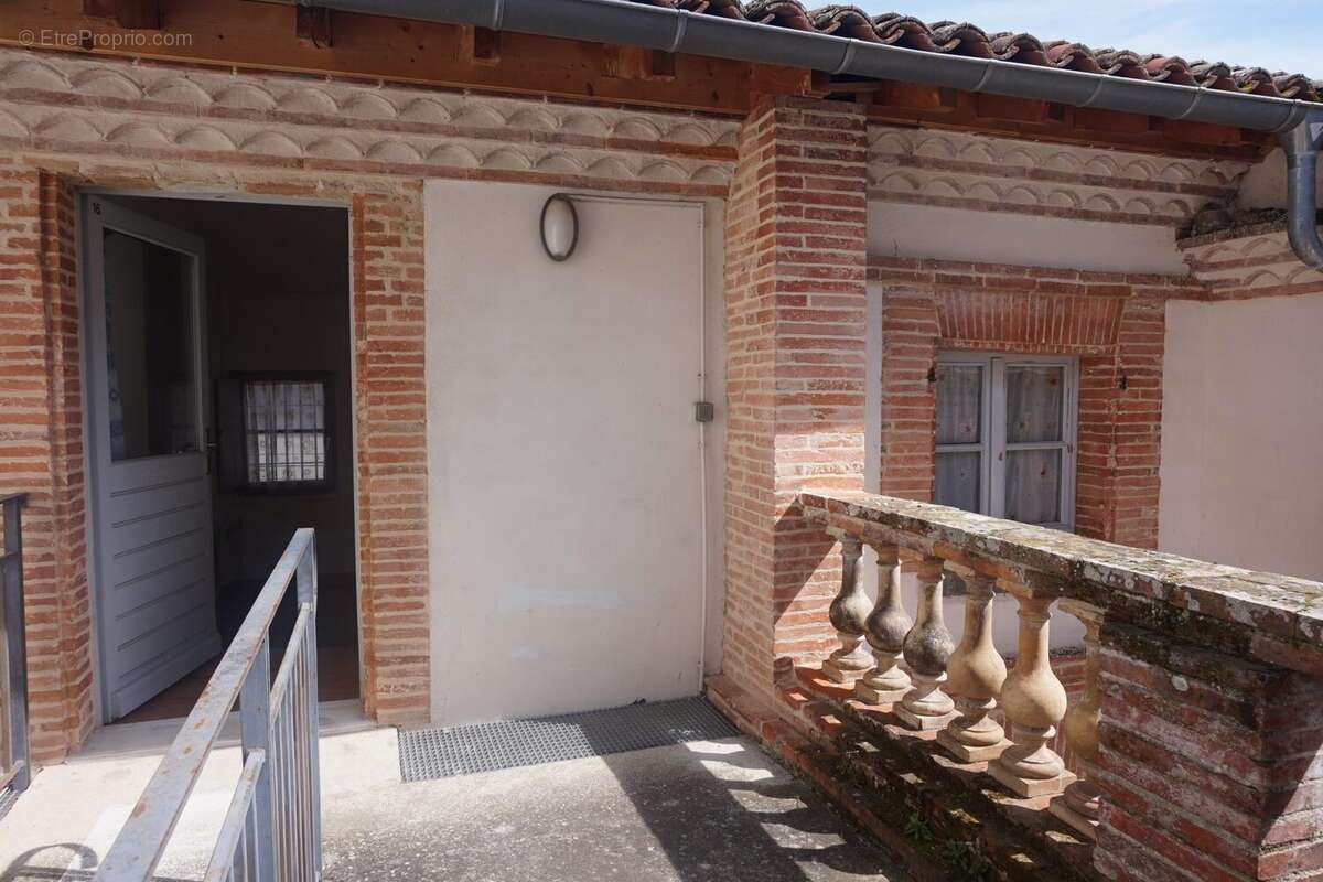 enrée appartement - Appartement à AUTERIVE