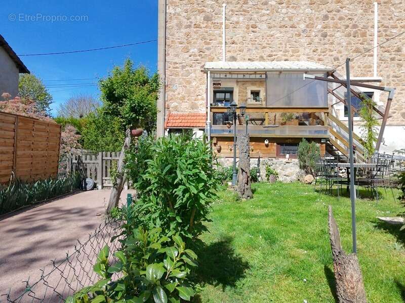 Maison à CHAUFFAILLES
