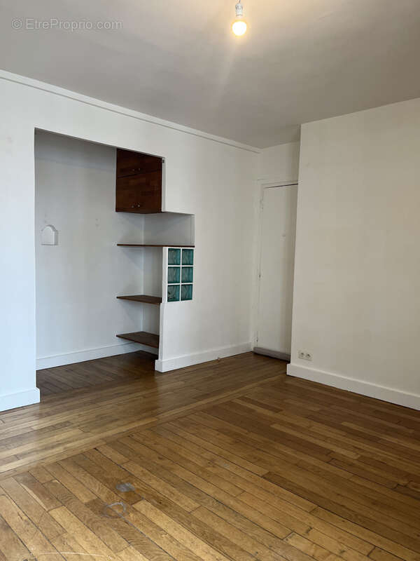 Appartement à PARIS-19E