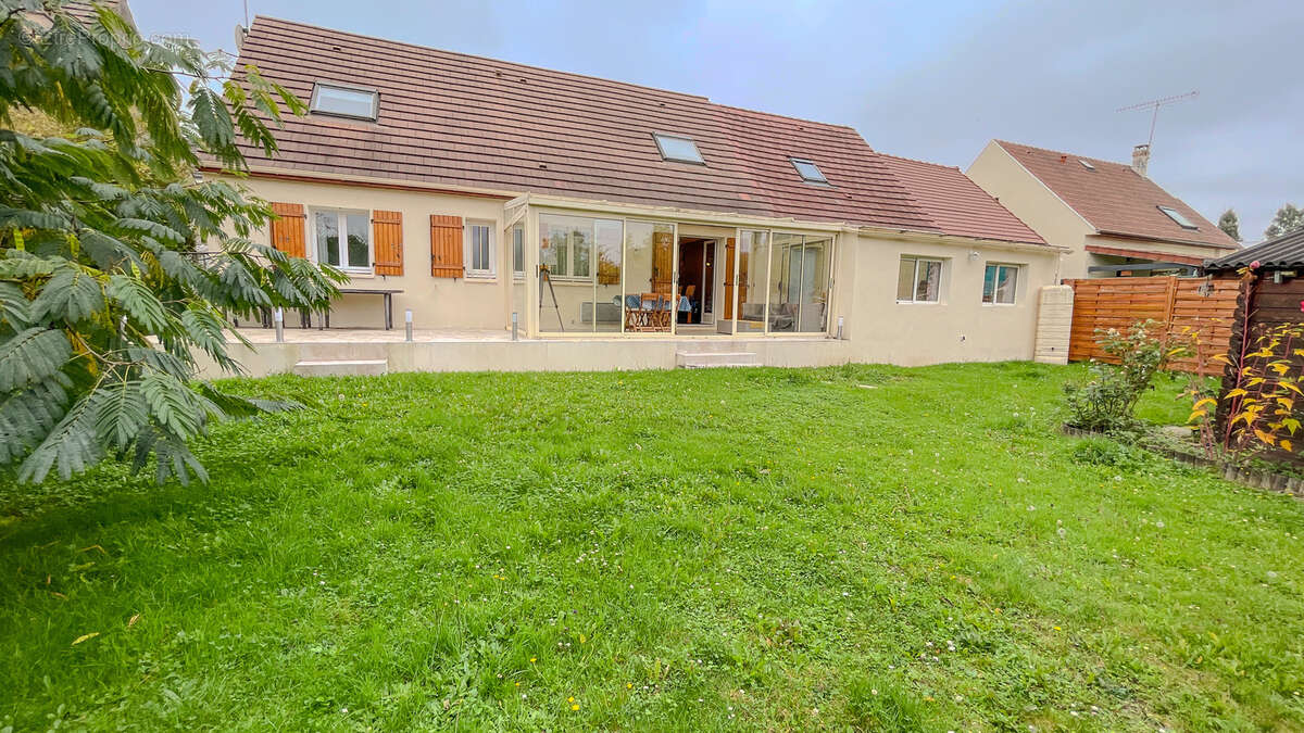 Maison à COMPANS