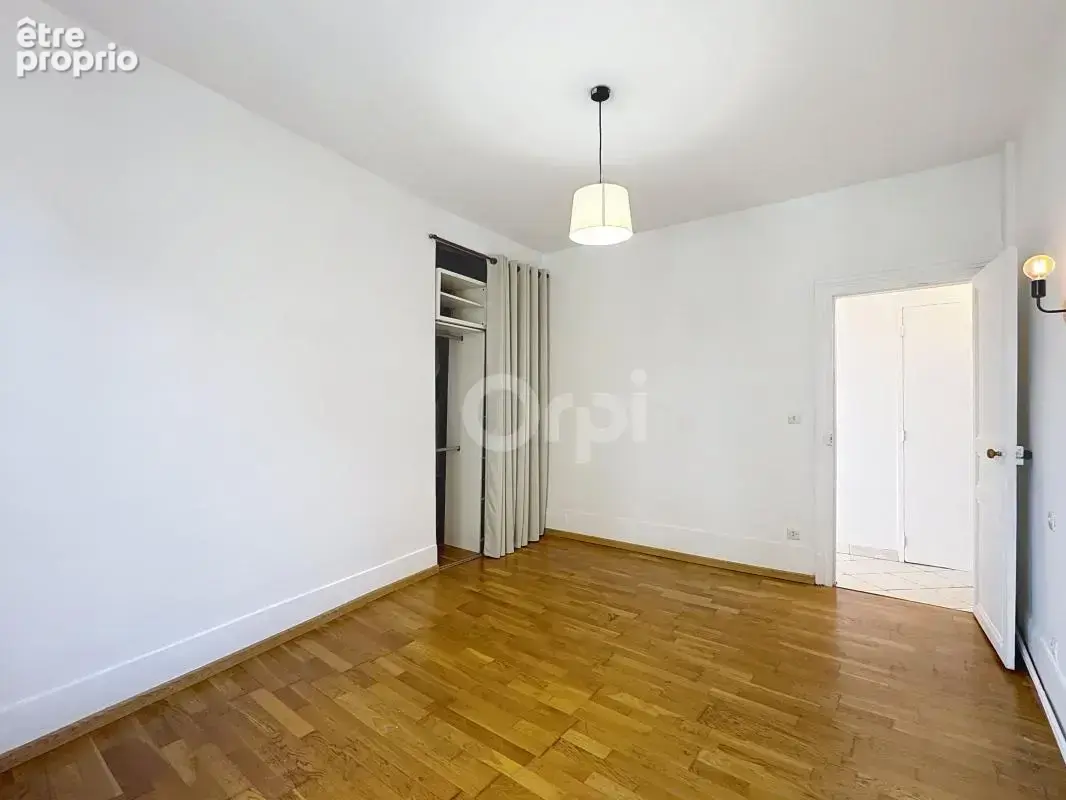 Appartement À Vendre - photo 7
