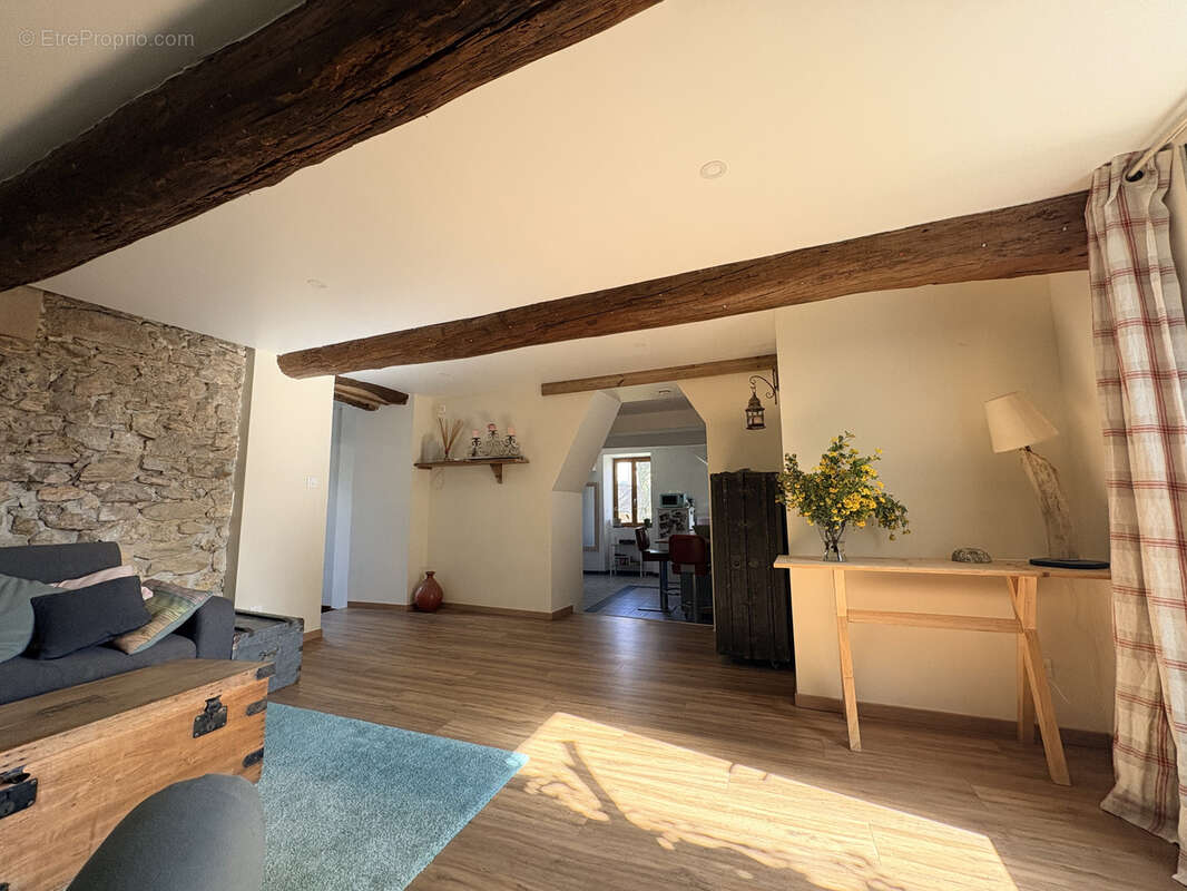 Maison à FONS