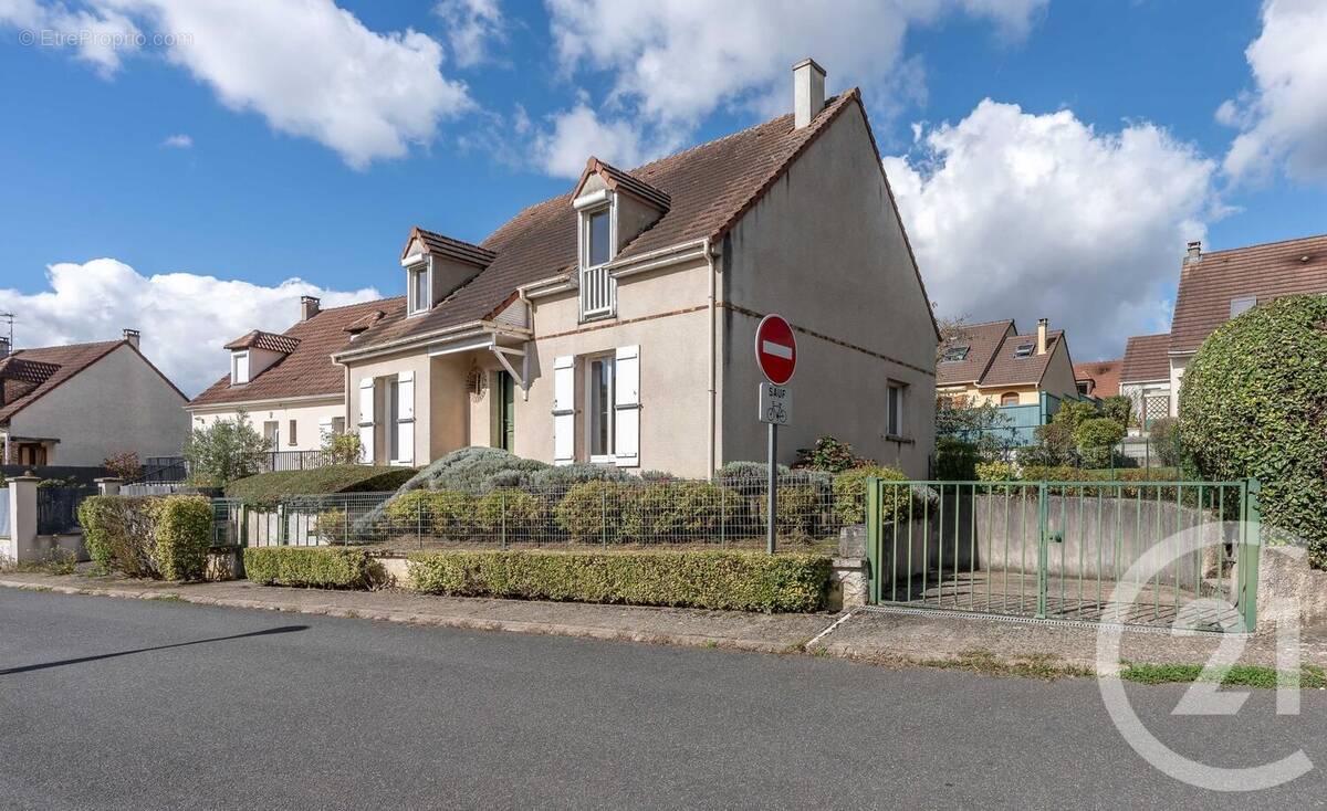 Maison 147 m² à Thorigny-Sur-Marne  - photo 21