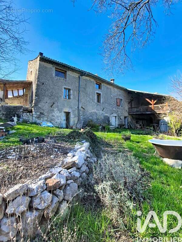 Maison 279 m² à Noyers-Sur-Jabron  - photo 5
