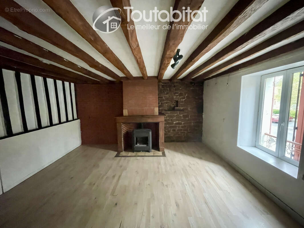 Appartement à CHARLEVILLE-MEZIERES