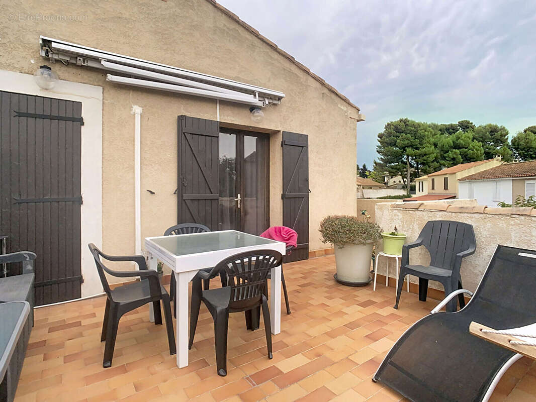 Maison 6 pièces avec T3 en location à l'étage - terrain de 512 m2 - photo 6