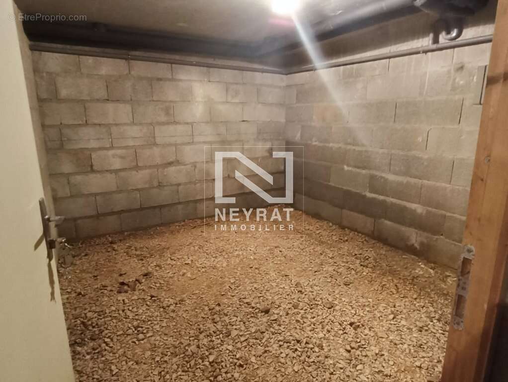 Auxonne centre appartement vendu loué avec cave et garage - photo 9