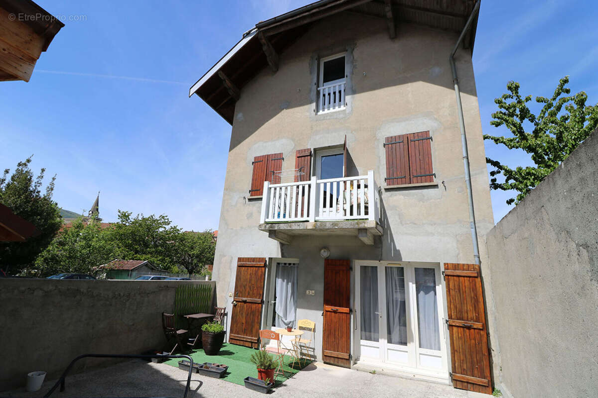 Appartement à SEYSSEL