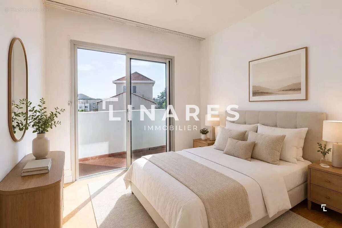 Appartement à MARSEILLE-8E