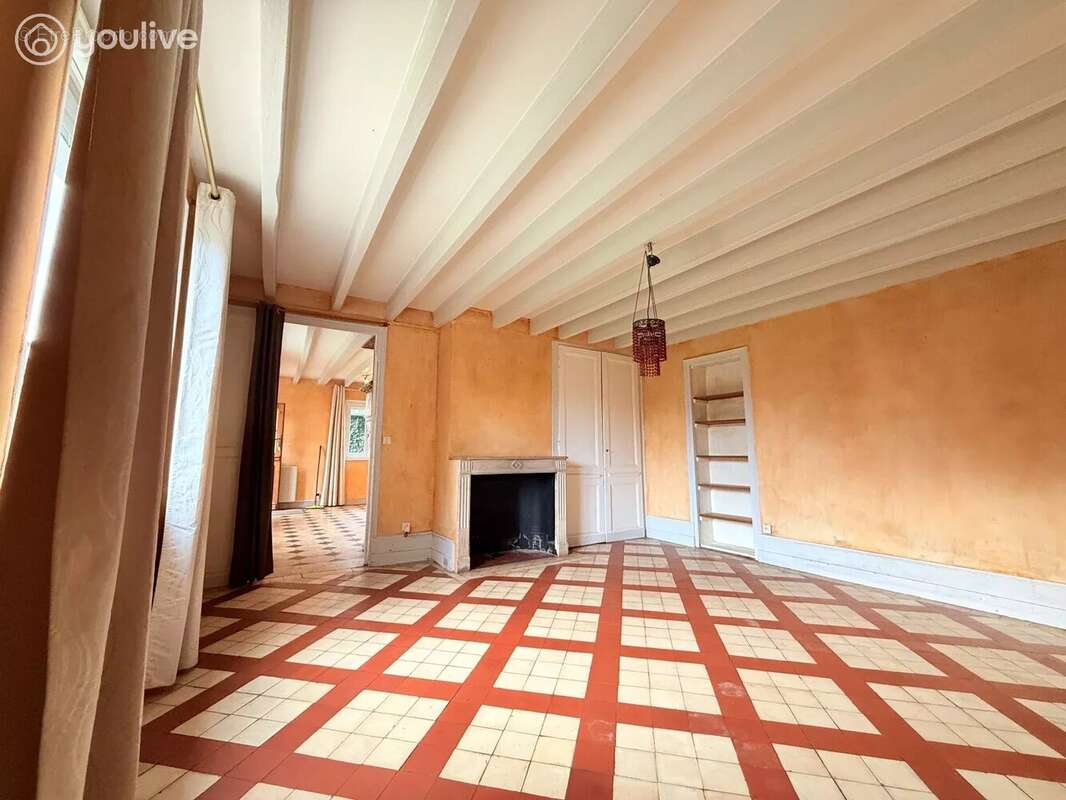 Maison à VILLERS-ECALLES