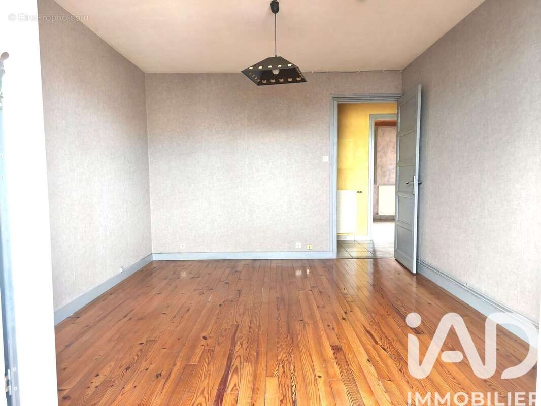 Photo 2 - Appartement à SAINT-ETIENNE