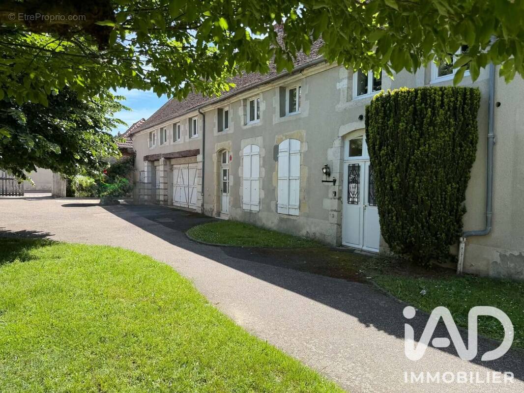 Photo 1 - Appartement à COSNE-COURS-SUR-LOIRE