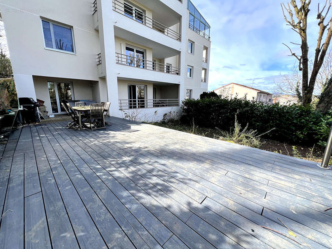 Appartement à LYON-5E
