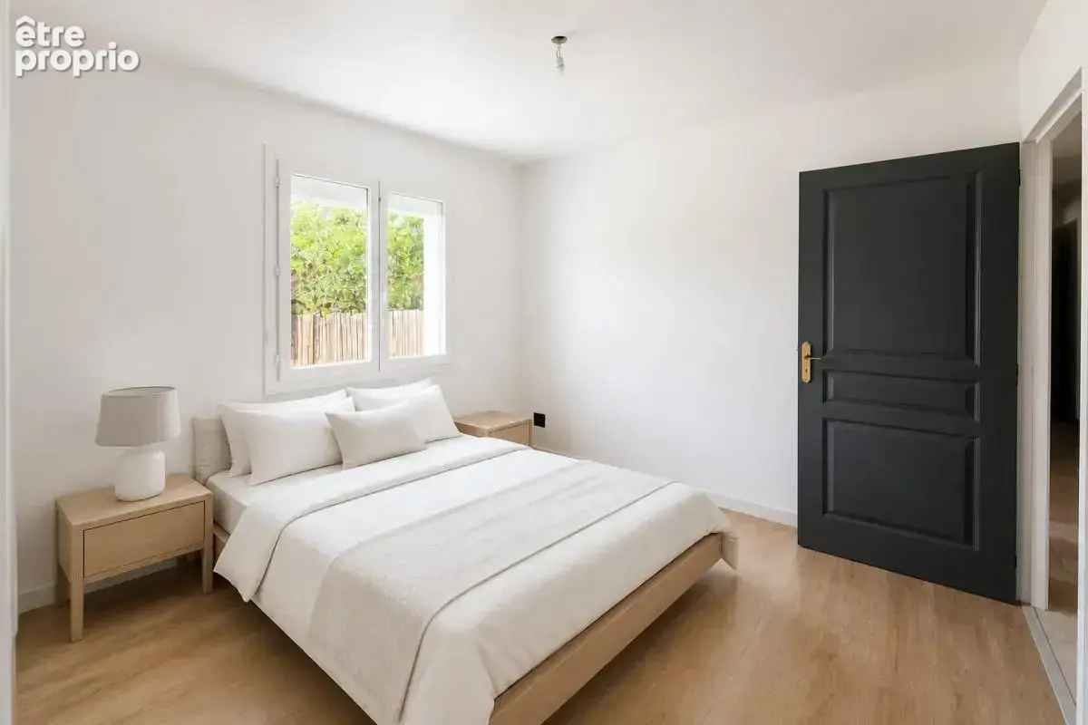 Maison de 6 pièces de 130 m² à Lapeyrouse-Mornay - photo 16