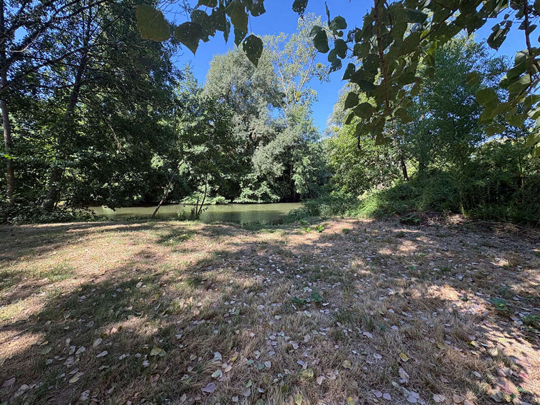 Bossay sur claise - photo 3