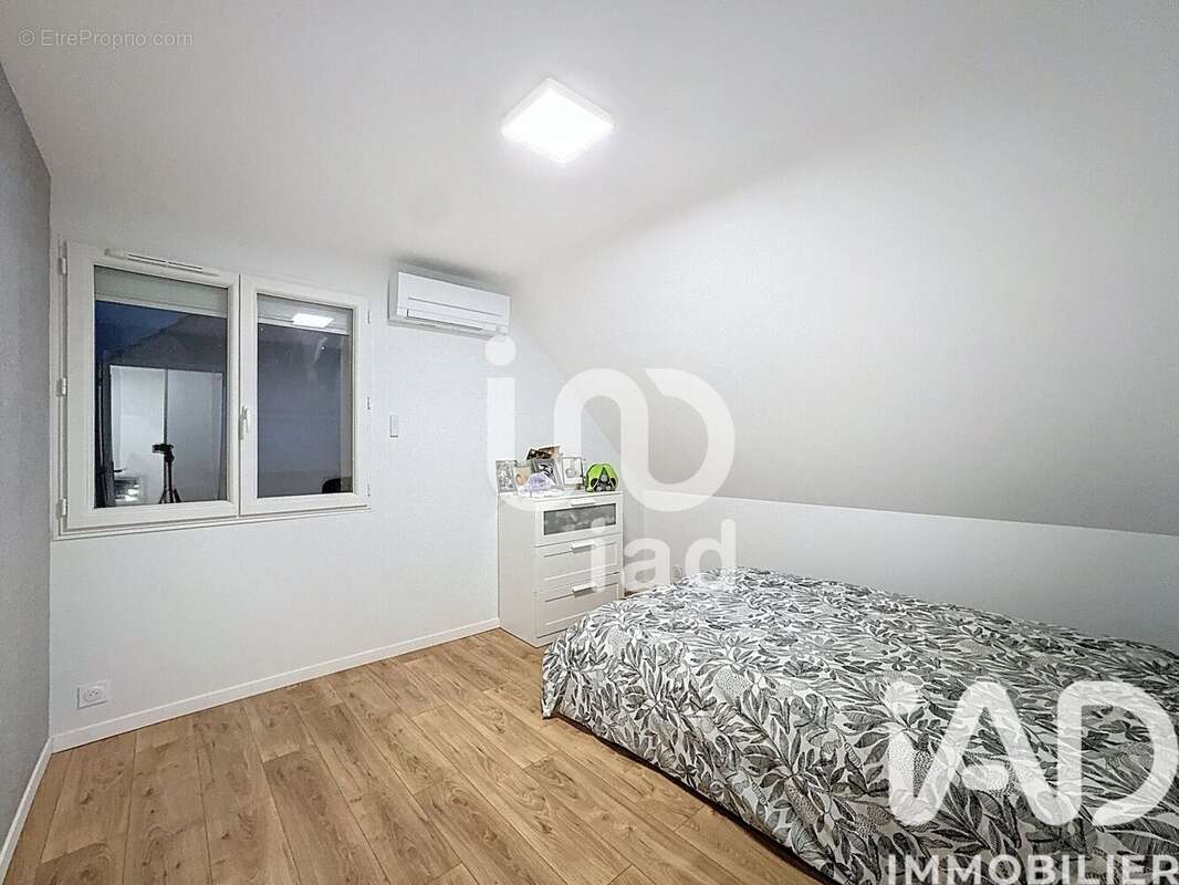 Photo 9 - Maison à CORBEIL-ESSONNES