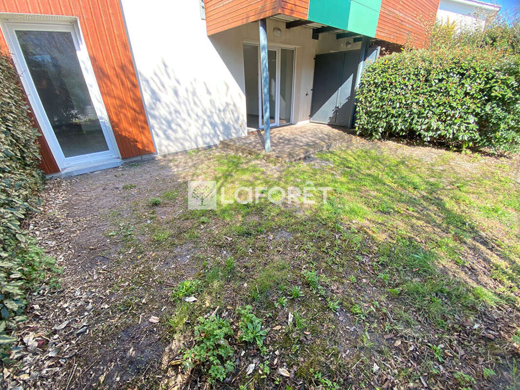 Appartement à SAINT-JEAN-D&#039;ILLAC