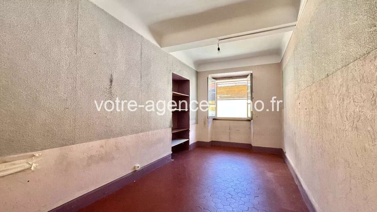 NICE GARIBALDI - 5 Pièces de 106m² - photo 12