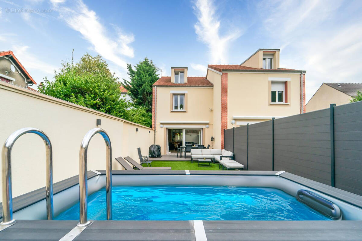 Maison à MAISONS-ALFORT