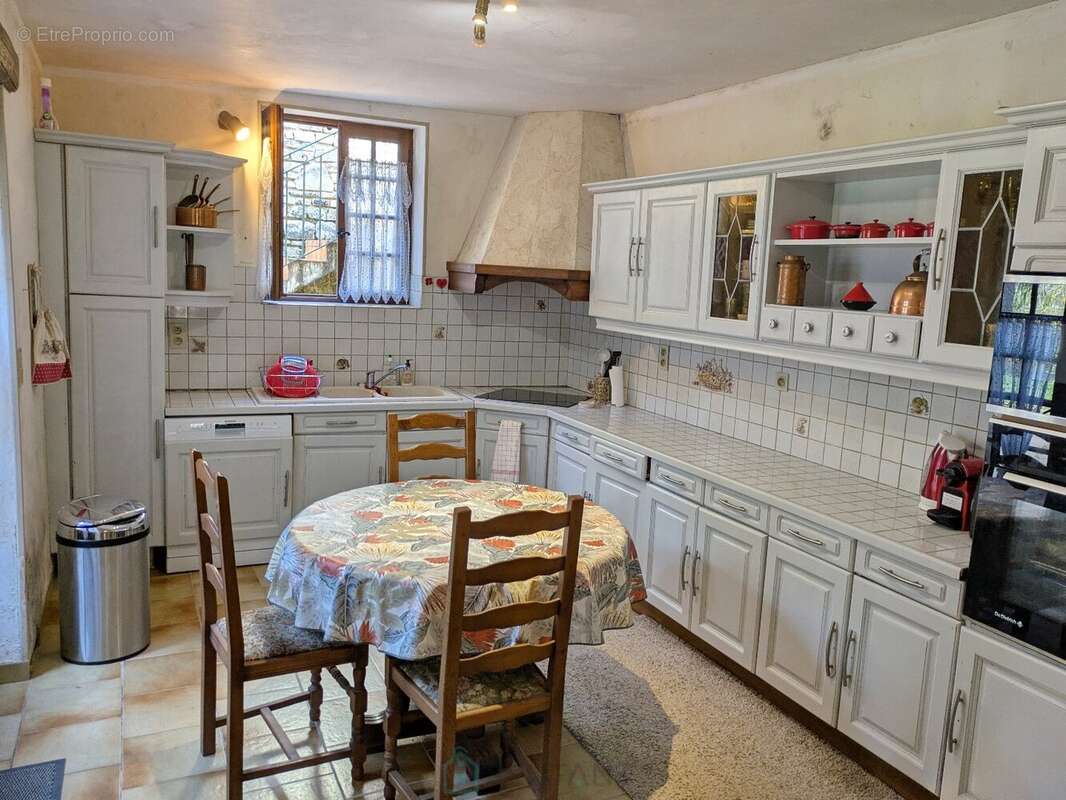 Ancien moulin en pierre de 160 m² avec piscine. - photo 21