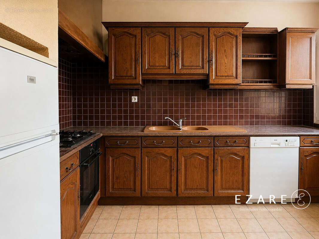 Maison 165 m² à Longvic  - photo 2