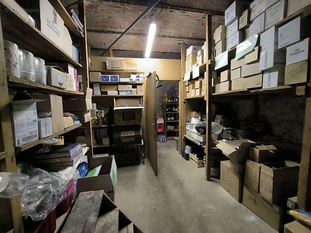 Commerce à SAINT-JEAN-DU-GARD