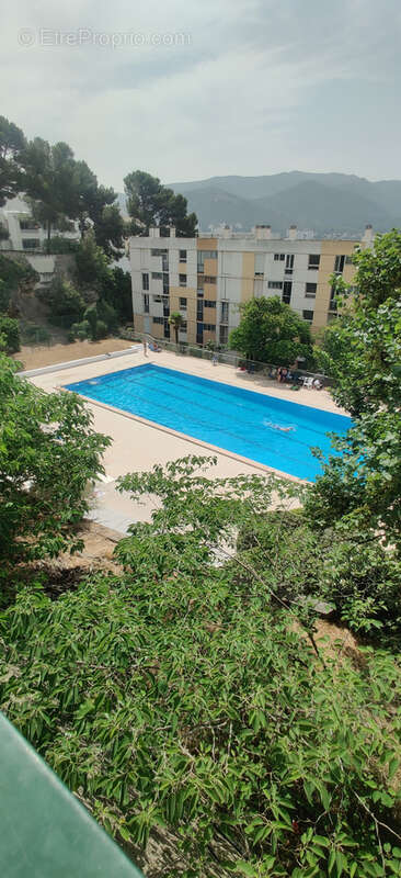 Appartement à MARSEILLE-11E