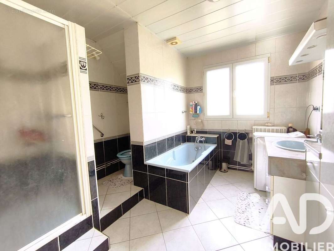 Photo 6 - Maison à HIRSON