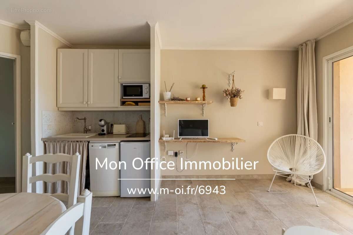Référence : 6943-SKA - Superbe appartement au golf de Pont Royal ! - photo 12