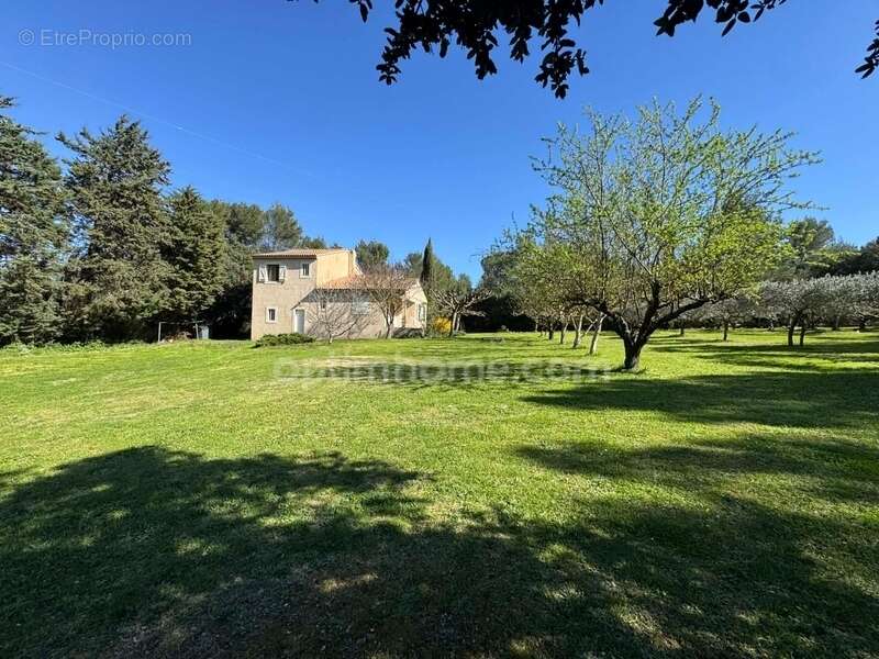 Maison à EYGALIERES