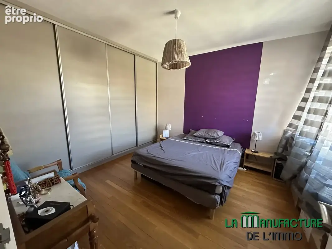 Appartement de type F6 de 140.14 m2 - 4 chambres - 2 balcons - cave - normes PMR / Saint-etienne Anatole Franc - photo 9