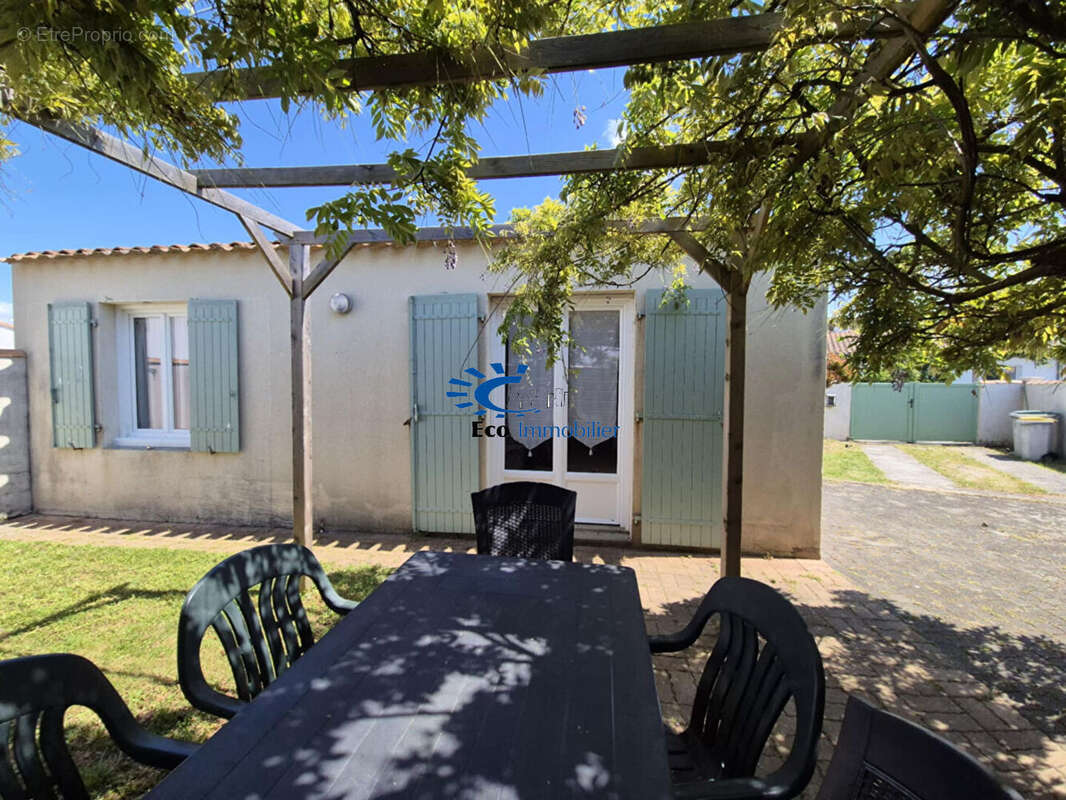 Maison à SAINTE-MARIE-DE-RE