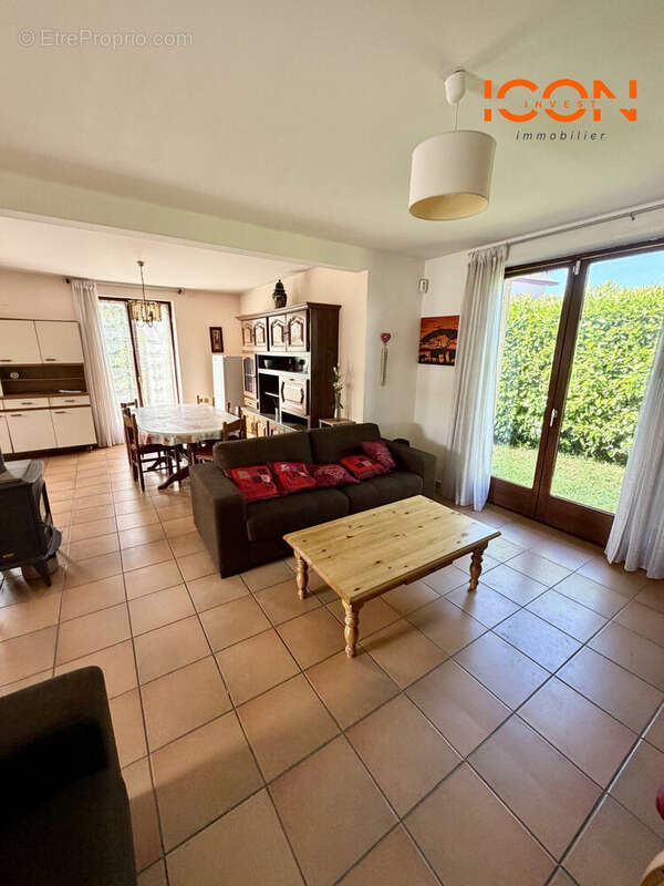 Maison 117 m² à Valdoie  - photo 5