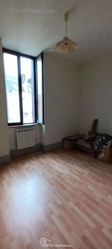 Appartement à DECAZEVILLE