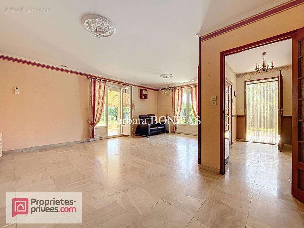 Maison à SAINT-SULPICE