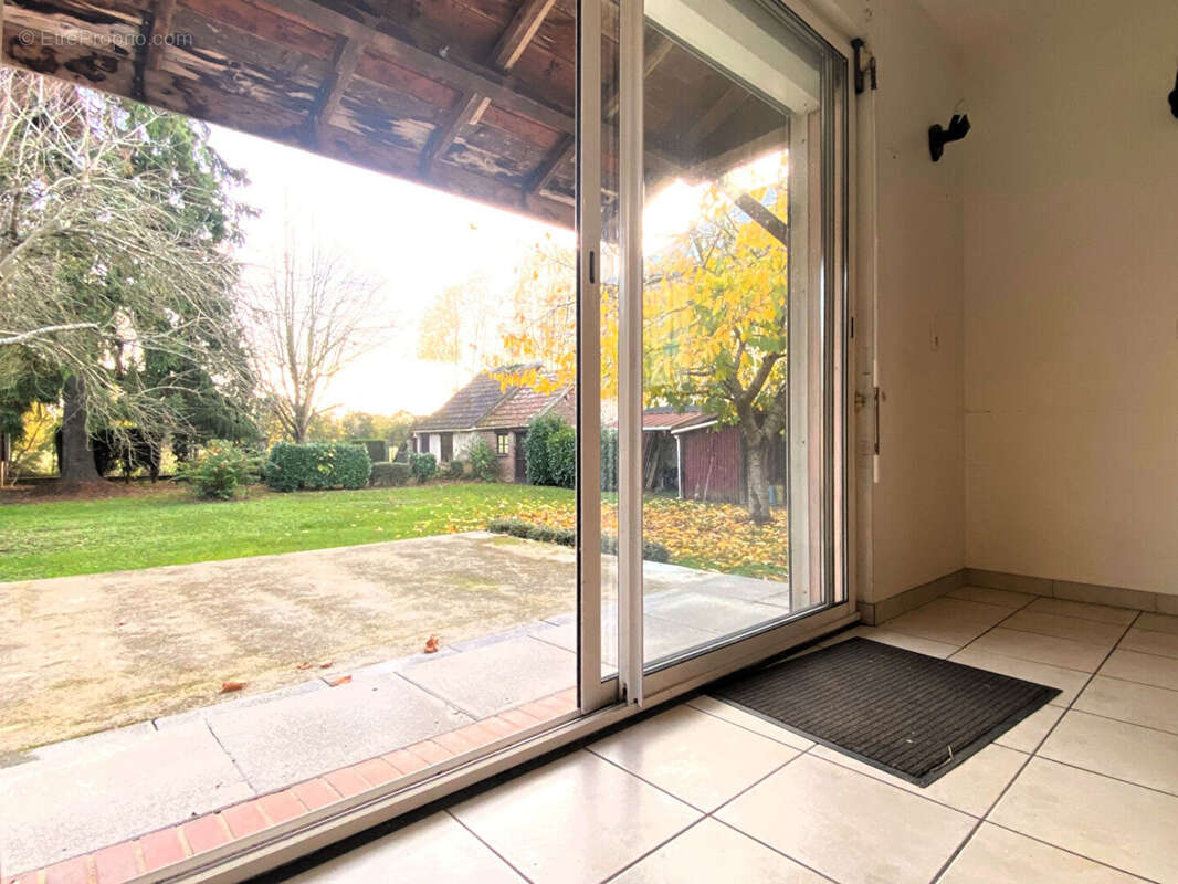 Maison à COURVILLE-SUR-EURE