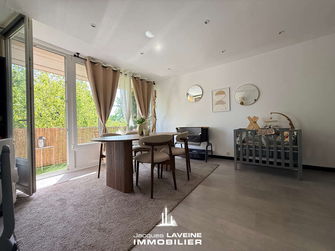 Appartement à LONGEVILLE-LES-METZ