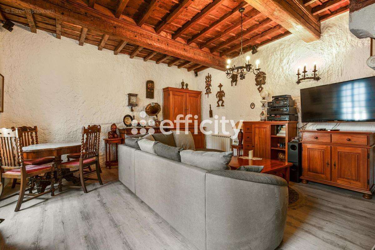 Maison à CASTELNAU-DE-GUERS