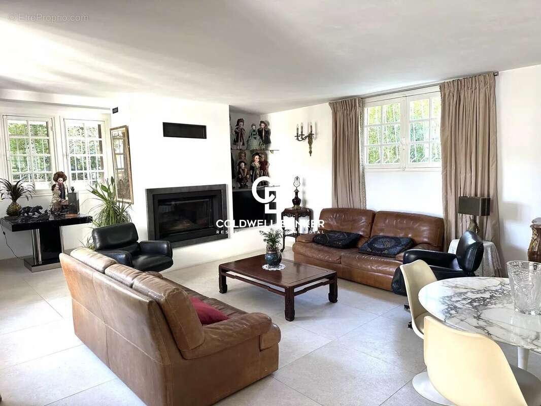 Maison à LE VESINET