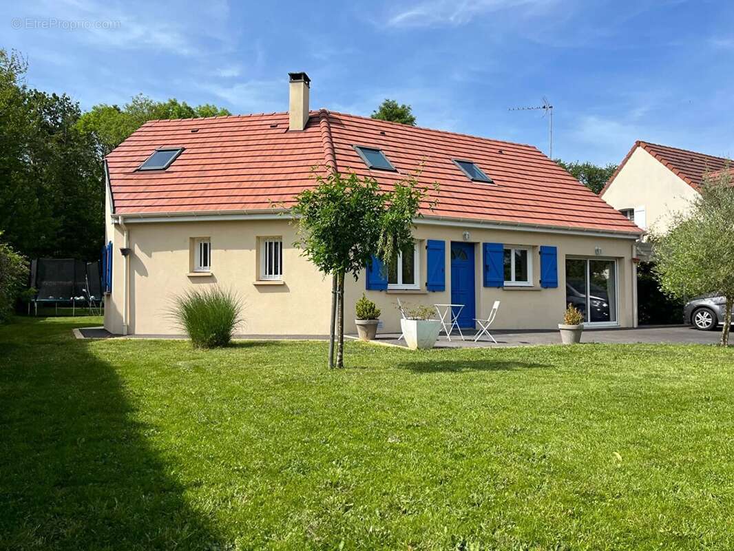 Maison à SOURS