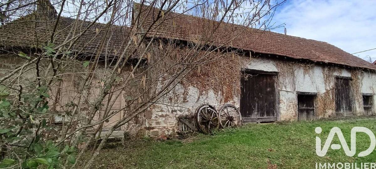 Photo 1 - Maison à NAVES