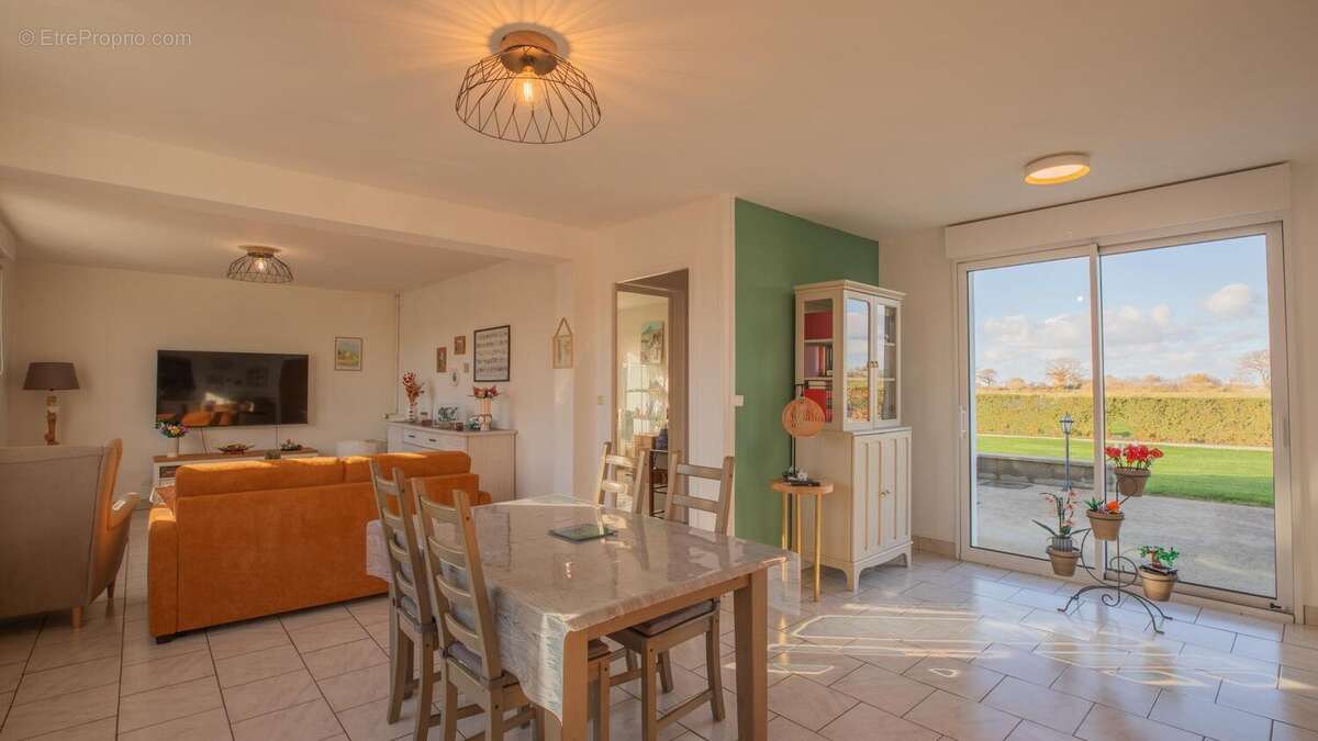 Photo 3 - Maison à BRETTEVILLE-SUR-AY