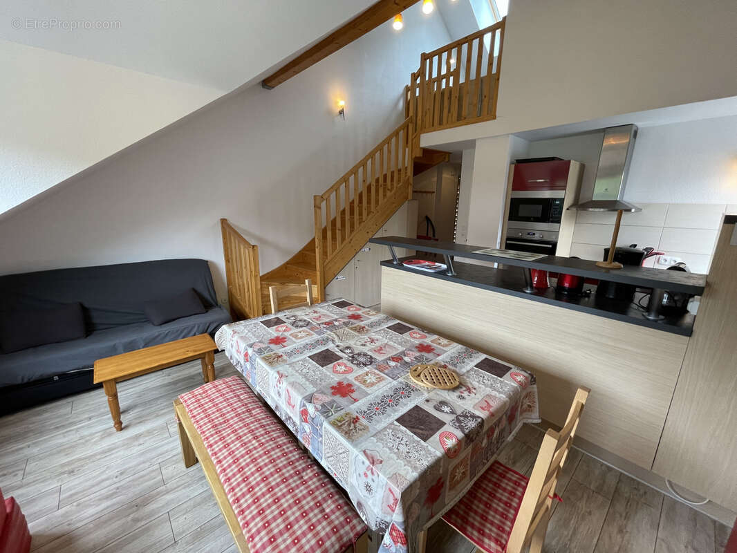 Appartement à LAVEISSIERE