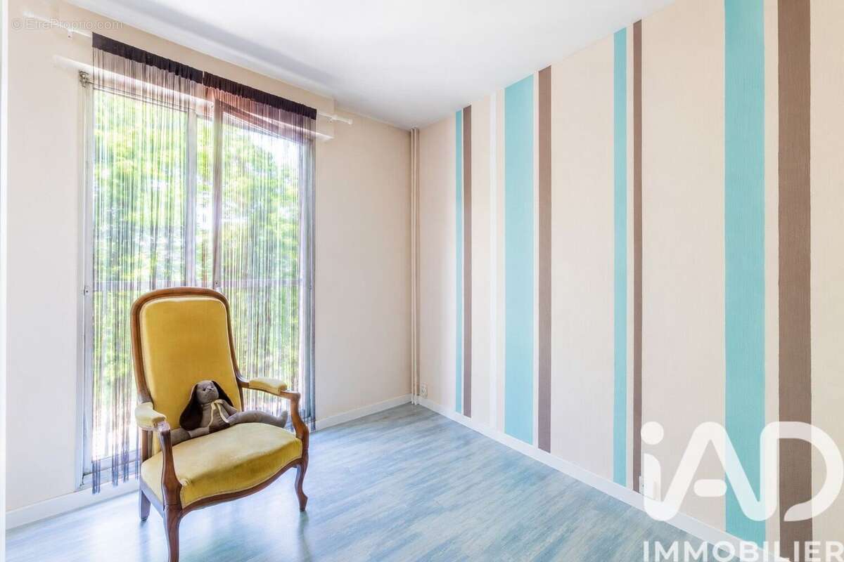 Photo 5 - Appartement à RIS-ORANGIS