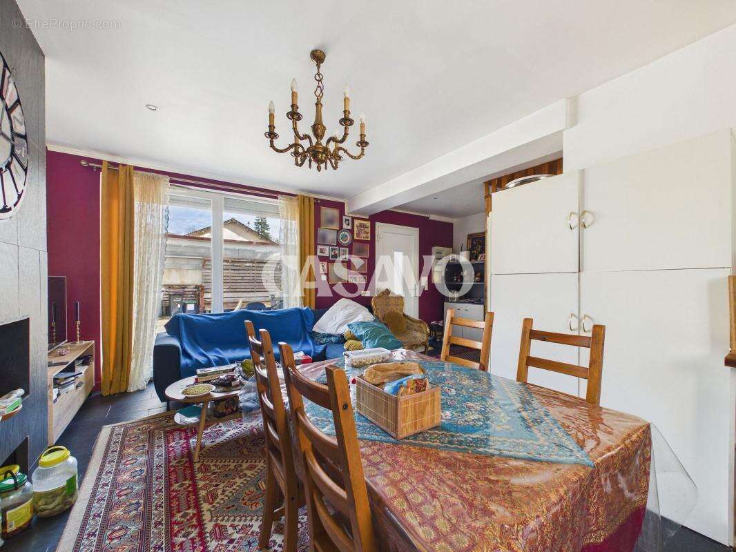 Maison à SUCY-EN-BRIE