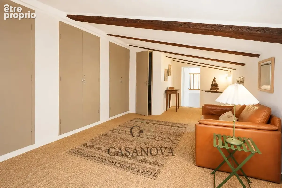 Propriété de caractère du XVIIe siècle avec piscine - photo 32
